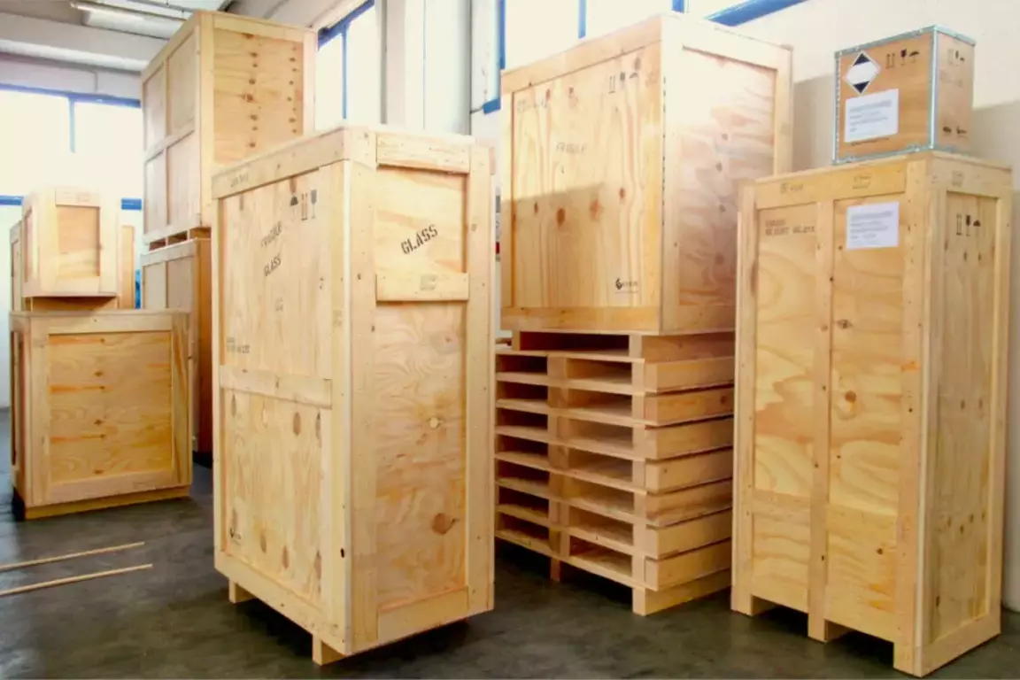 Produzione casse e gabbie in legno certificato FitOk (standard fitosanitario Fao Ispm 15) per imballaggio.