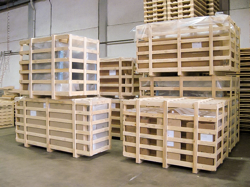 Cefis-Srl-imballaggi-industriali-servizio-deposito-conto-terzi-magazzino-cormano-1