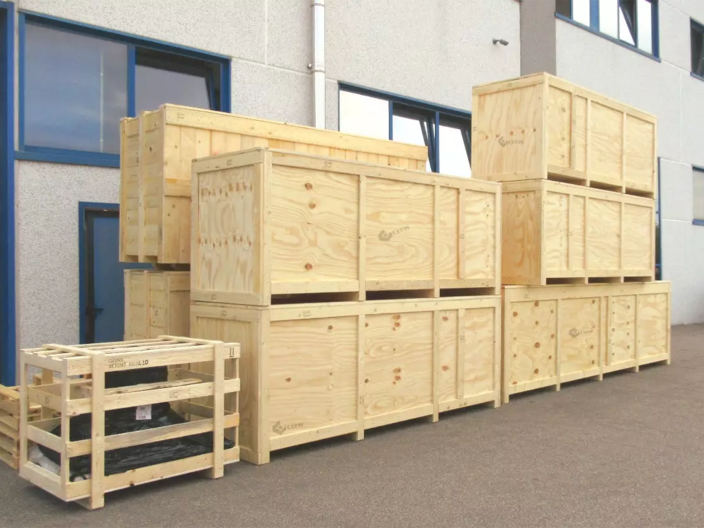 Cassa in legno per spedizioni