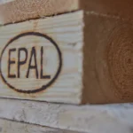 Pallet Epal per la movimentazione e lo stoccaggio di merce in tutto il mondo particolare blocchetto marchiato