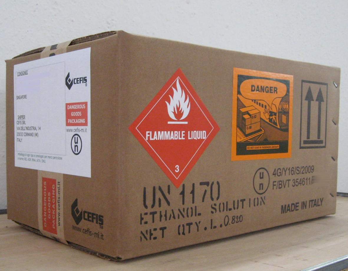 Cefis Srl - scatole omologate UN 4G per imballaggio a norma delle merci pericolose